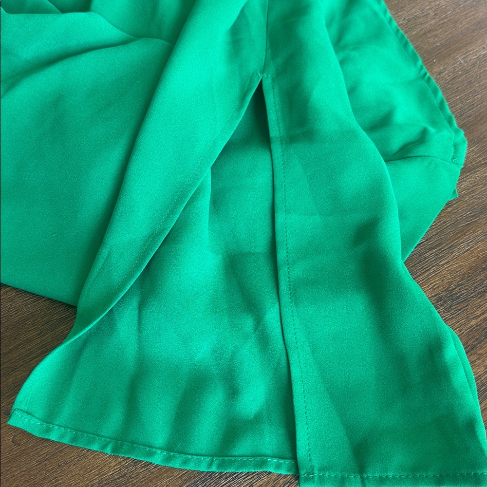 Kelly Green Shorts Romper - Picture 5 of 7